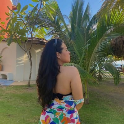 🦋