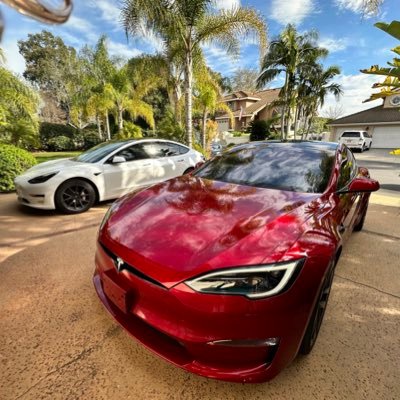 My kids biggest fan, finance professional, investing, Tesla, driving my dream car, Ultra Red Model S Plaid. Tesla referral link: https://t.co/ZfgbRf3KuF