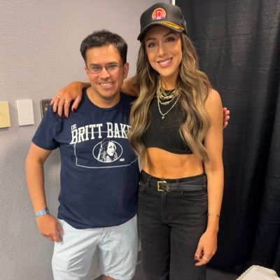 IU alum Longtime Pacers,Colts & Cubs fan. witnessed the first ALL IN & All Out Britt Baker #DMD fan Minion#56233 Dog dad 4 time Jericho Cruise Rager #AEW
