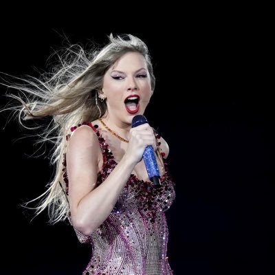 fizzelbizzel's profile picture. yes