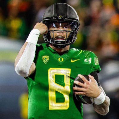 #Sco🦆 #4🕸️ BIG TIME DUCK FAN •Follow me if you’re a Duck fan, fuck off if not….Somewhat kidding•