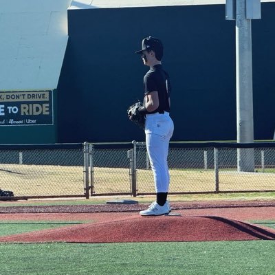 GBE ‘28 |⚾️🏈🏀 |Email: ConnorLaCount22@gmail.com |5’4 125lbs |ILL| #22|2B/MIF, OF, RHP| CO 2028| Lightning 2028s 14u| R/R