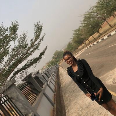 mini_finegirl's profile picture. novus amor vetus pelit 😊