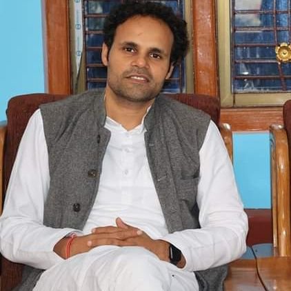 Teemmpriteshfan's profile picture. Politician सांसद 55 लोकसभा अम्बेडकरनगर  !!Fanpage!!              !!parodyaccount!!