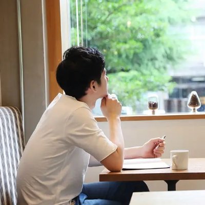 FXトレード歴7年目、EA、裁量で毎月500万突破中🔥!2022年から自動売買ゴルド運用開始→月300万(月利100%前後推移中!| FX仲間集めたいので「無料(0円)」でゴルドを配布するのでよければ僕のLINE追加どうぞ↓