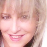 zelene ZELENE 🇨🇭 (@zelenezelene1) 's Twitter Profile