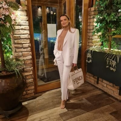 Introvertna Profile