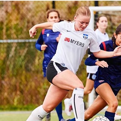 Fullback | Ottawa South United | Highlight Reel: https://t.co/AW8uesGkqN | anna12osu@gmail.com | @ASwyersSoccer | Siena College commit 2028 |