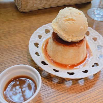 ige0124nana's profile picture. 