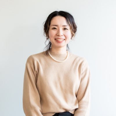 株式会社NOVASTOの広報 | 2歳児と会社のオカン | バックオフィスと広報立ち上げ | #ひとり広報 | ベンチャーで働く楽しさに取り憑かれし者 | 京都府唯一の村出身 | 1ツイート長くなりがち |10月1日に【株式会社RECORE】へ社名変更 、【CommerceXホーディング株式会社】傘下へ