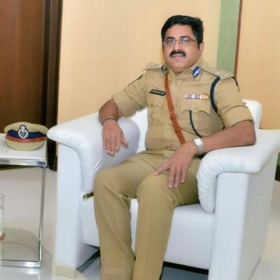 Sincere and dedicated police officer, Dr.J.Purnachandra Rao,IPS,DGP(Retd), Joined BSP political party in order to Pay back to the society,Fan page.