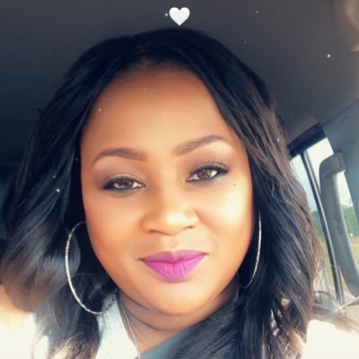 #Mommy👧🏾, #daughter, #sister, #lover 🏳️🌈 #friend, #Virgo♍️, #winesnob🍷, #coffeelover☕️ , baker 🥮and a load of fun...Makeup Addict💄💋!!