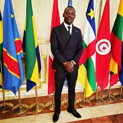 Acteur des Droits de l'Homme et Gouvernance Démocratique | Étudiant en Relations Internationales | Leader Jeune | Jeune Ambassadeur Francophone