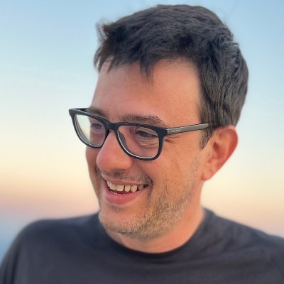 Nikos Moraitakis Profile
