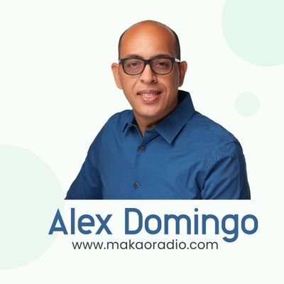 Cominicador Social. Micrófono de Oro 2011 y 2018 / Prod. del programa #BuenosDiasVeron. Fundador y CEO de Radio Televisión Makao