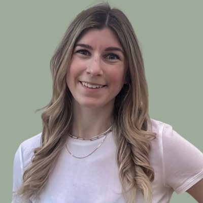 dgoldfinger93's profile picture. Sustainability + Climate Tech Writer + Content Strategist 🌳 | Freelance + Fractional 👩‍💻 | Award-Winning Journalist + Storyteller🏆