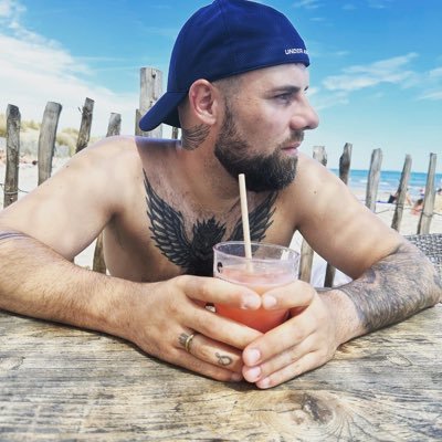 pcking15's profile picture. 