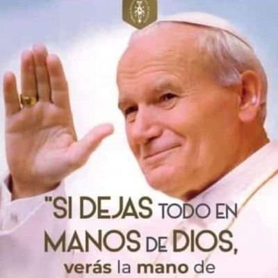 Abogado,  Machiques, nacido en la Republica Independiente del Zulia,  fiel creyente de la libertad y de la democracia, amante del patacon de Pernil.