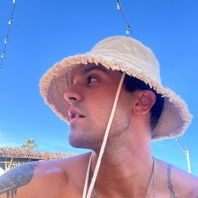 targsantmanuuu's profile picture. 