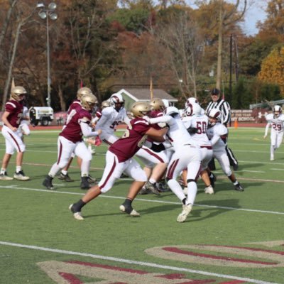 Iona Prep 27’ || 5’9 || Weight 200|| Pos: DT , N , RT|| @ionafootball