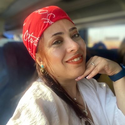 kezbanmerrt's profile picture. Girişimcilikle kurumsal dünyayı bir araya getiren anne. İnsanların kazanç sağlamalarına destek oluyorum. ✨ instagram @kezbanmertofficial 🤝Başvuru