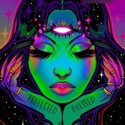 laynee_mae's profile picture. 