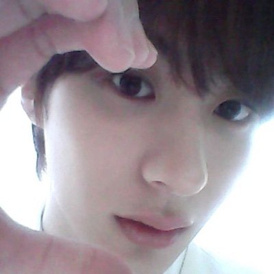 antonluvy's profile picture. (spain) -ˏˋ 🦕 ˎˊ- #riize . ˚◞♡ ⃗🕊 ༄, saw anton 121024