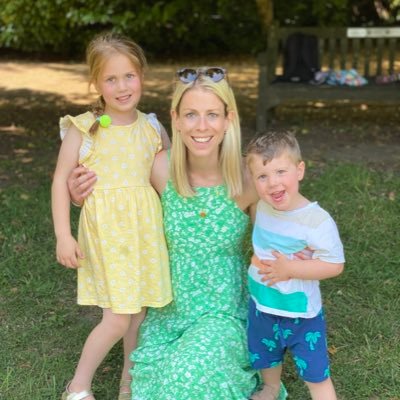 laurahargreaves's profile picture. 