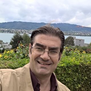 Swiss citizen, proud father of 2. 80s music & Monty Python lover. Interested in UAP/UFO/OVNI subject. I speak French, Italian, and German (sometimes).