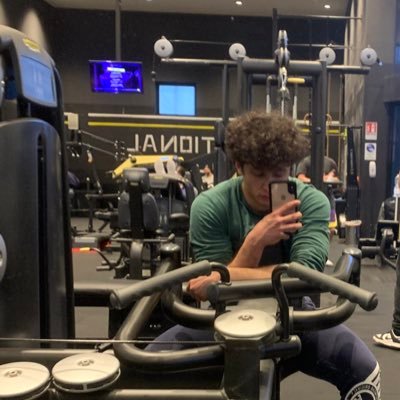 nobdycareswhy's profile picture. 