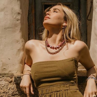 Jodie75220398's profile picture. "Living my life like it's golden''。#ETH  #BTC  #crypto   Not investment advice