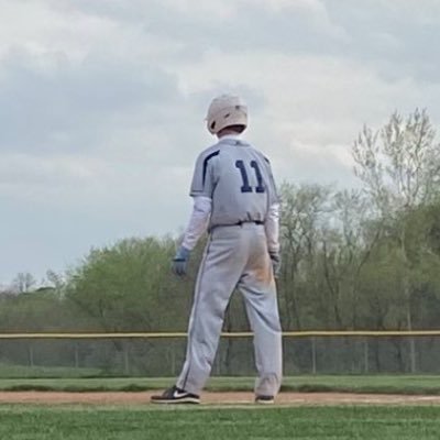 JulianDunlap11's profile picture. LNHS 26’ Prodigy prime 17u utility