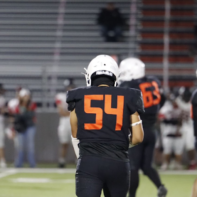 2026 | 16yr • 5'8 | 🏈D-End #54 | Burkburnett High School | ⚽️CB | Shot Put