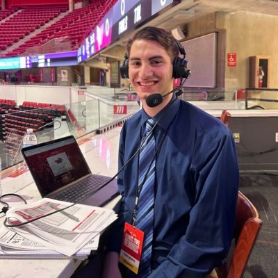 Sports Reporter for @The_vidette | News and sports @wznd | ISU'27 | Believer in Chicago sports | Warren Township Alum