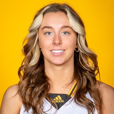 Freshman @ Kennesaw State WBB - PG/SG
Fav Game of the Season: https://t.co/3tZWY7di9r