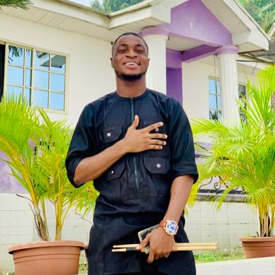 Olarinwa4life's profile picture. AYLAFF 💥 I STAND UP COMEDIAN | SKIT MAKER | PARTY HOST | THE CROWD CONTROLLER | 07016881508 for BOOKINGS. 💯