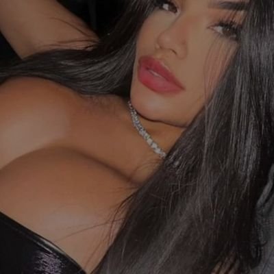 Eaiieu's profile picture. 🖤