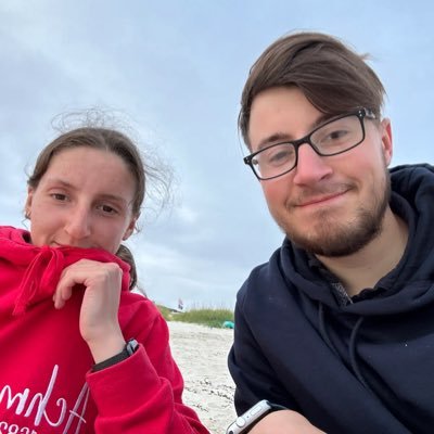 Euan_102's profile picture. Railway & Aviation photographer | @drs_37402 on insta