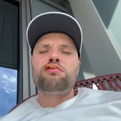 N0B0DYlMP0RTANT's profile picture. Fortune Favors The Bold.