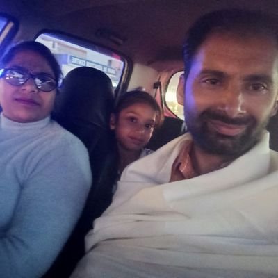 rahuljindal848's profile picture. ZDNURZB5(🧙‍♂️,🧙‍♂️)🧙,⛺