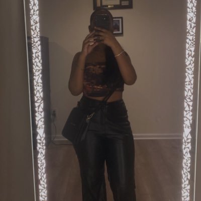 Gennsaya's profile picture. 25🦂 | NY 📍