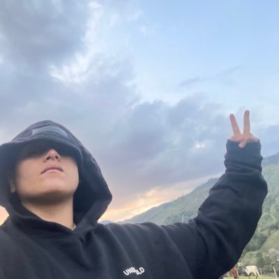 callesepss's profile picture. Amante a las Dunk, pero no tengo plata.