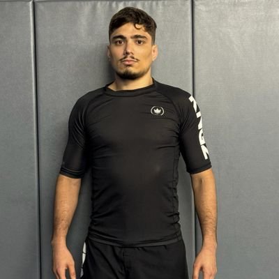 Software Engineer,
Jiu-Jitsu Practicioner and Coach,
Gamer