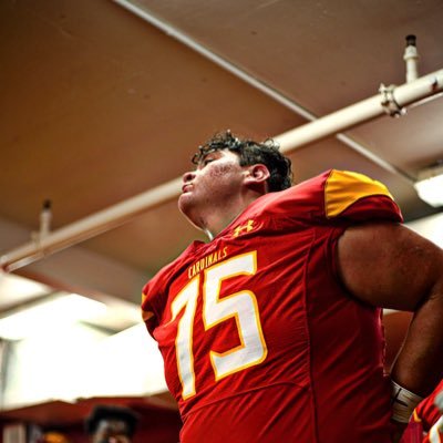 6'1 270 | Class of '25, versatile lineman | Calvert Hall | 3.9 GPA|Cell 301-452-3237 | NCAA ID#2402213590