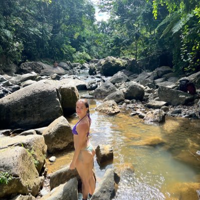 bellapittss's profile picture. jones bbq and foot massage