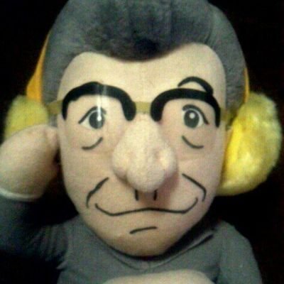 埼玉の残念なおっさんです。
常にパチスロ負けてるネット動画系視聴者です。
わかるよ!が口癖なので河川敷でブルーシートの使い方を師匠から教わってます。
只今茨城県指定のゴミ袋で修行中…