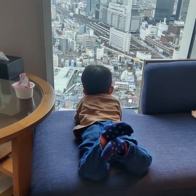 30代mama、自営業の夫を手伝いゆるりと生きています🤗✨仕事しながら２歳児の子育てする毎日、時間はないけど資格を取ろうと勉強も少々📚🤤ファミリーキャンプに向けて準備中🏕最近下半身ポチャ過ぎてヤバいので筋トレ脚痩せに挑戦してます🐖無言フォローすみません🥺💦 #キノミミダイエット