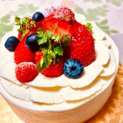 tyrantnohito's profile picture. 夫婦＋犬2頭の4人家族😁アイコンはパティシエの義弟作です😊妻が好きそうなものも応募しています🙏犬のご飯代の為に懸賞頑張ってます🐶料理と釣りと野球観戦が趣味です🎣当選報告は必ずします🎯当選報告タグ #暴君当選したってよ