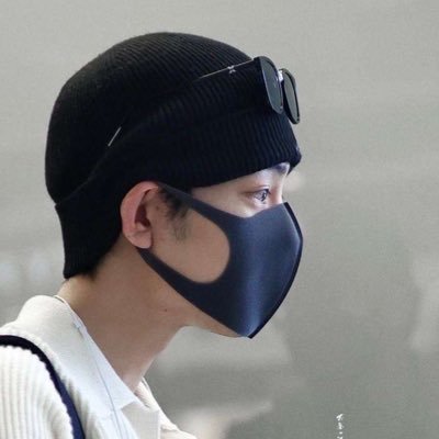 Avidrea25861326's profile picture. Lingering around 🙂