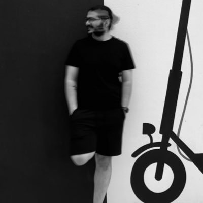 randomsoheil's profile picture. Aesthete♣️ Creative Director @thelovaworld